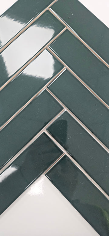 Fluting Green  | Ceramic Tile | 50mm x 20mm x 8.4mm | Gloss