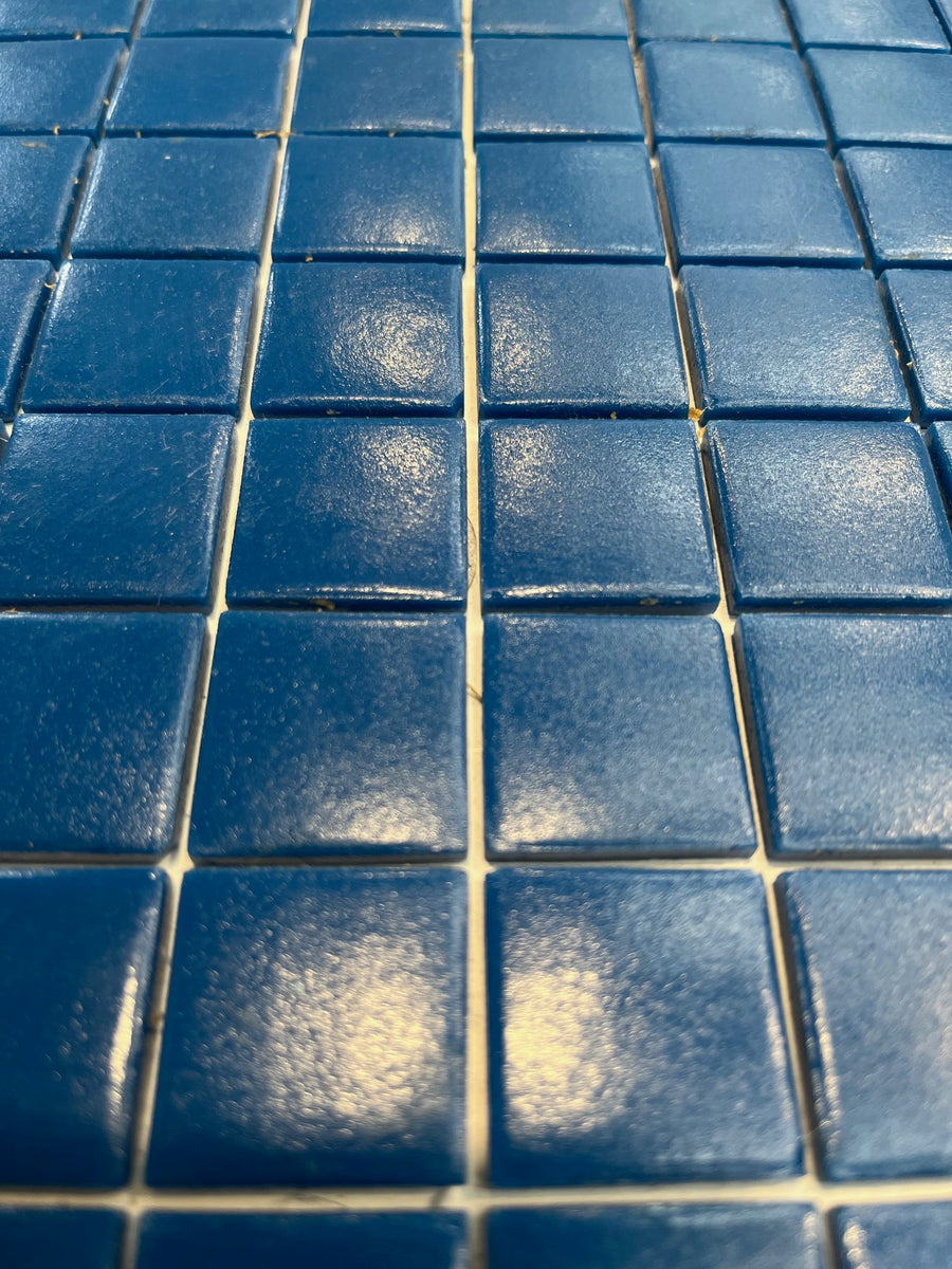 Blue Swimming Pool | Glass Tile | 334mm x 334mm x 4mm | Matt
